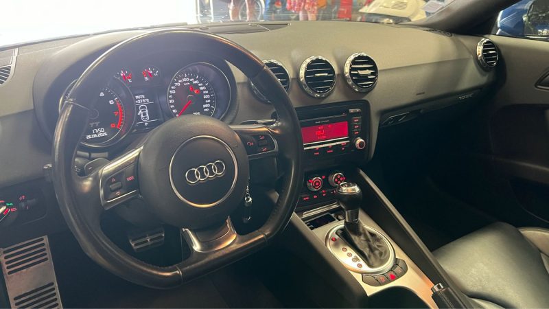 MAGNIFIQUE AUDI TT S-LINE 2.0 TFSI COUPE 210 CH (SUIVI D’ENTRETIEN, SIEGES CHAUFFANTS, SUIVI AUDI)