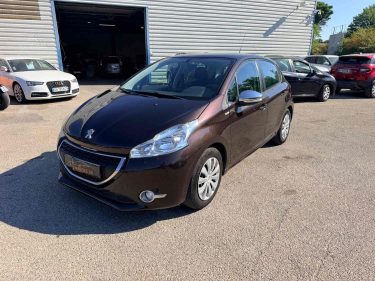 PEUGEOT 208 1.2 VTI 82 Urban soul 126mkm