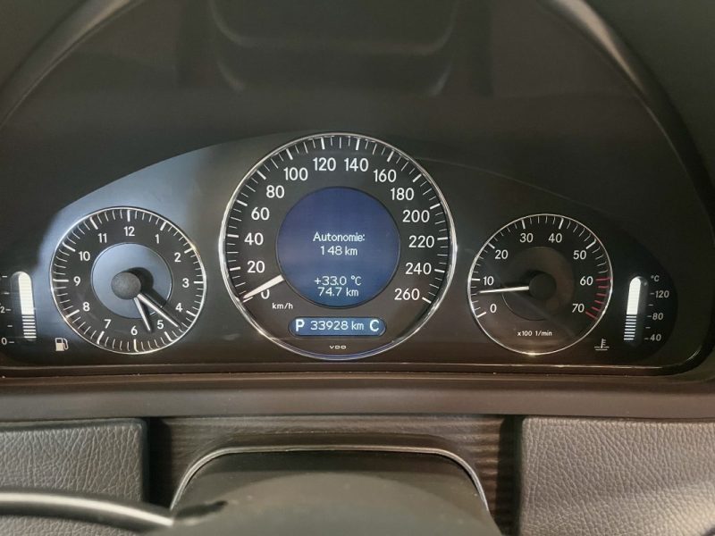 MERCEDES CLK 320 3.2 V6 218ch Elégance BVA 