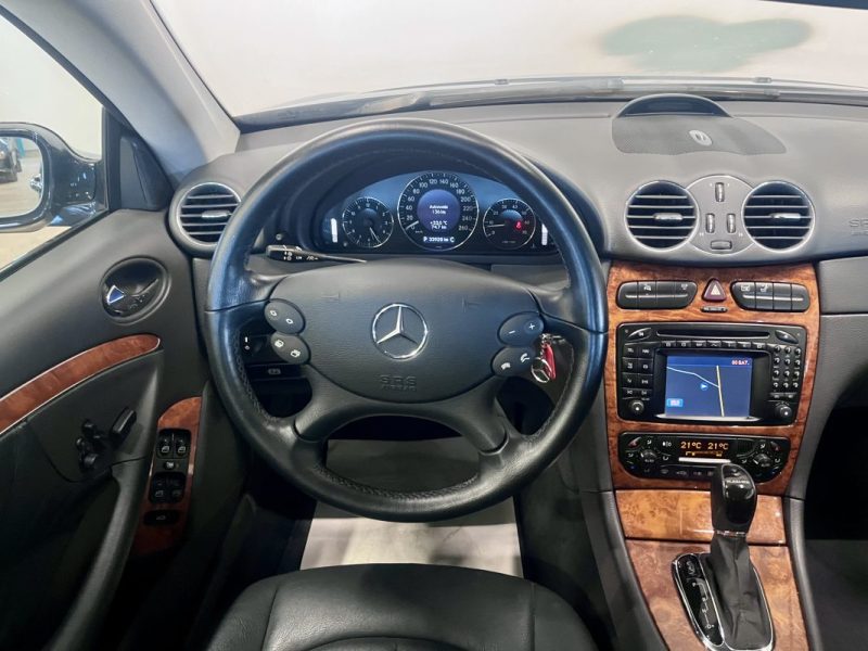 MERCEDES CLK 320 3.2 V6 218ch Elégance BVA 