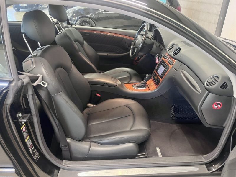 MERCEDES CLK 320 3.2 V6 218ch Elégance BVA 