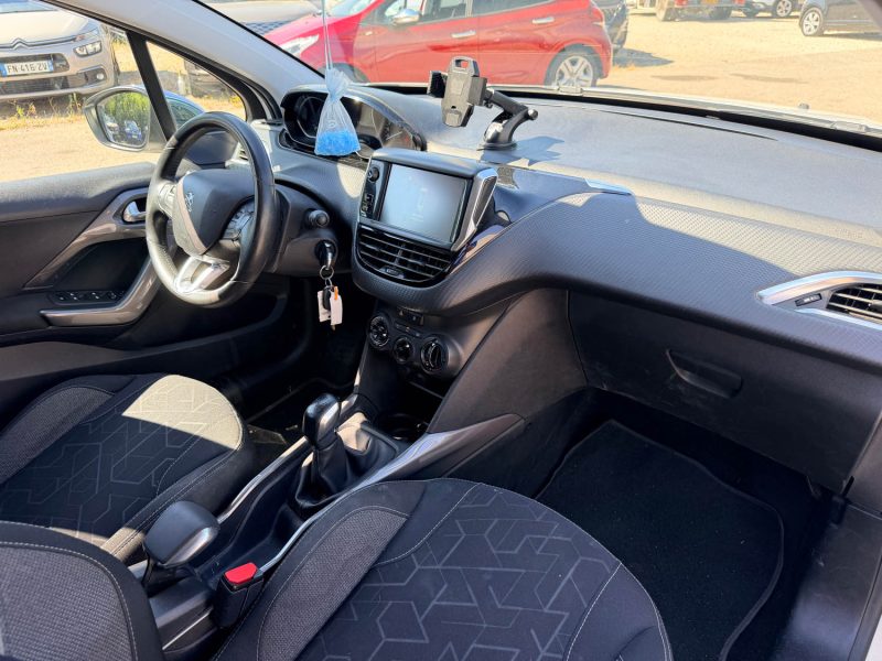 PEUGEOT 2008 1.2 VTI 82CH BVM5 STYLE 119MKM