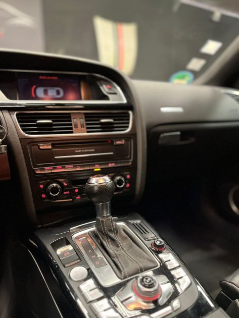 MAGNIFIQUE AUDI RS5 QUATTRO 450 CH ( CARNET D'ENTRETIEN COMPLET, TOIT OUVRANT PANORAMIQUE) ⭐️⭐️⭐️⭐️⭐️