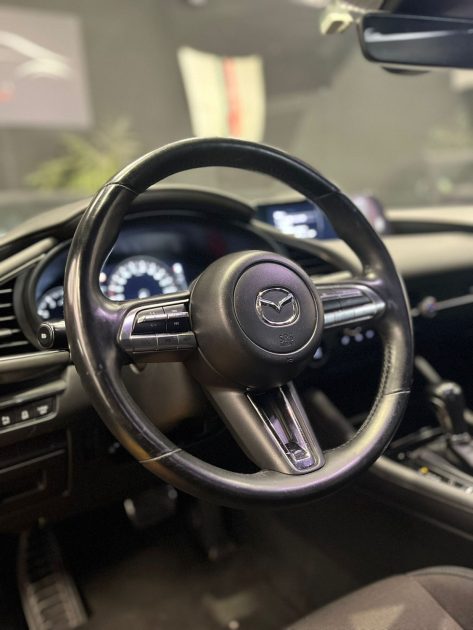 MAGNIFIQUE MAZDA 3 2.0 SkyActiv-G Mild Hybrid 122 CH (SIÈGES CHAUFFANT ,CAMÉRA 360) ⭐️⭐️⭐️⭐️⭐️