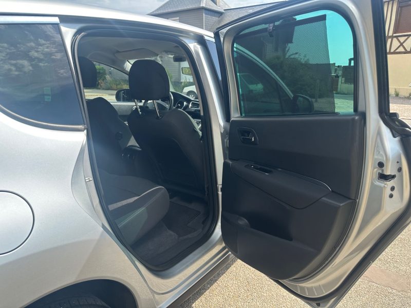 Peugeot 3008 1.6 HDI 115Ch Business Pack ETG6