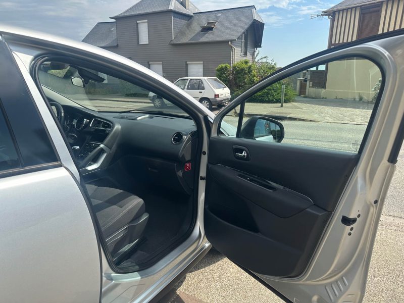 Peugeot 3008 1.6 HDI 115Ch Business Pack ETG6