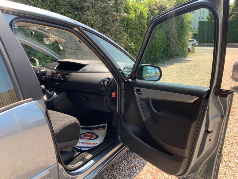 CITROEN C4 1.6 HDI 110 ATTRACTION 2012