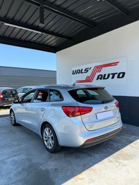KIA CEED SW 1.6 CRDI 136ch ISG ACTIVE - Suivi et Entretenu
