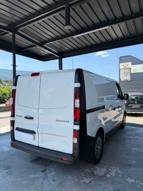 Renault Trafic 2.0 dCi 145ch L1H1 boite automatique EDC - Suivi et Entretenu