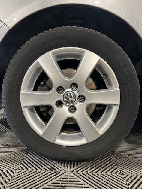VOLKSWAGEN POLO 1.4 16S 80CH