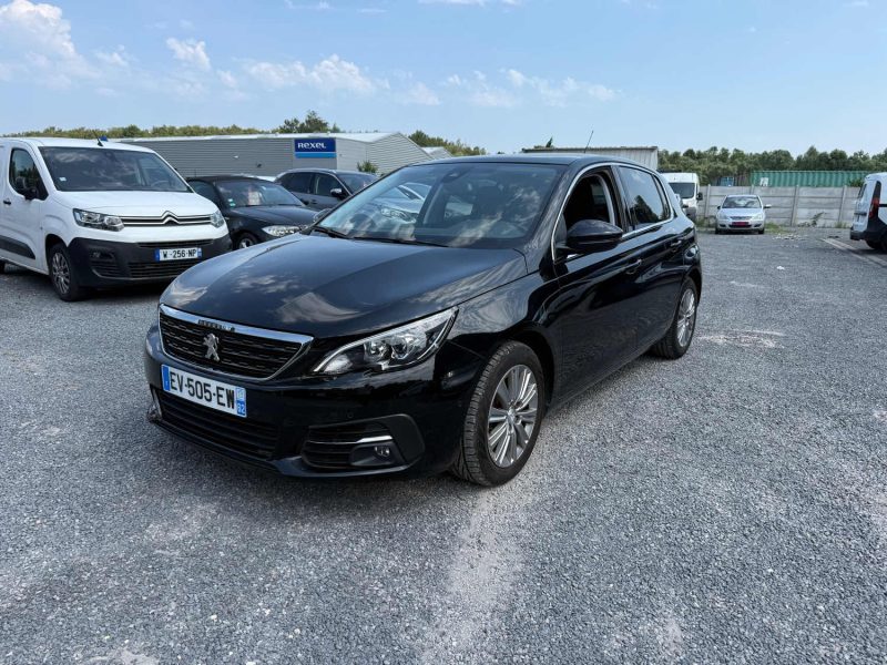 PEUGEOT 308 II 2.0 BLUE HDI 150 FELINE "FAIBLE KILOMETRAGE"