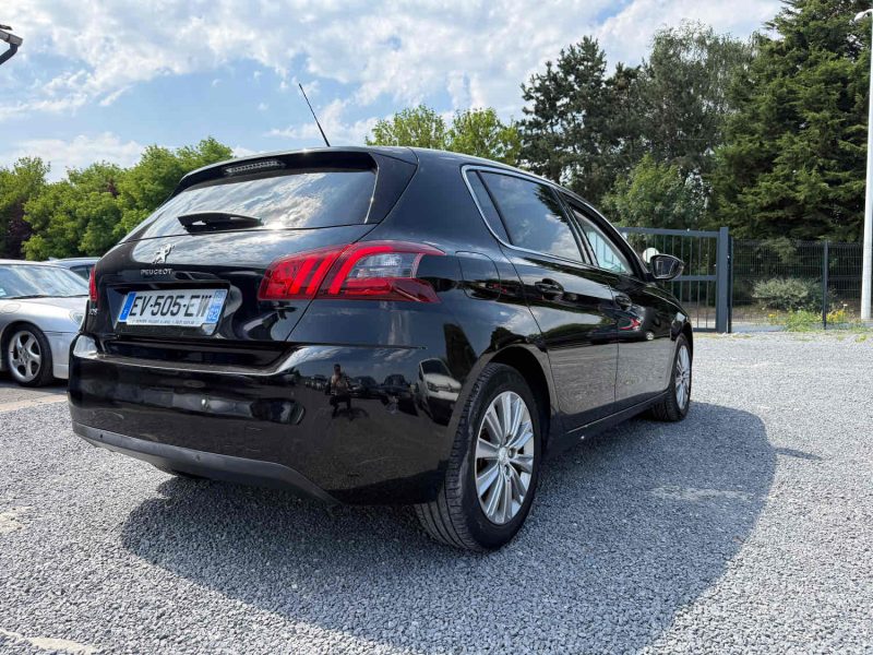 PEUGEOT 308 II 2.0 BLUE HDI 150 FELINE "FAIBLE KILOMETRAGE"
