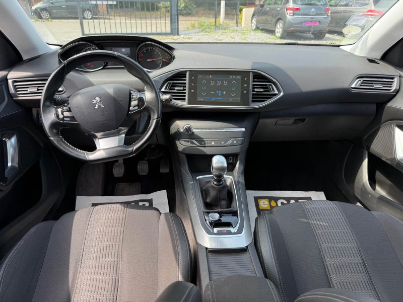 PEUGEOT 308 II 2.0 BLUE HDI 150 FELINE "FAIBLE KILOMETRAGE"