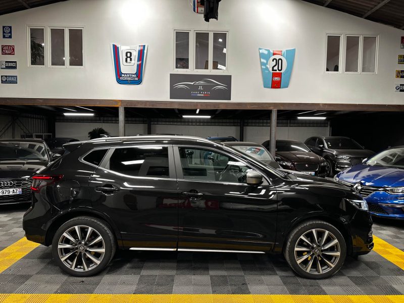 MAGNIFIQUE NISSAN QASHQAI TEKNA + 1.5 DCI 116 CH (APPLE CARPLAY, TOIT PANORAMIQUE, SONO BOSE)