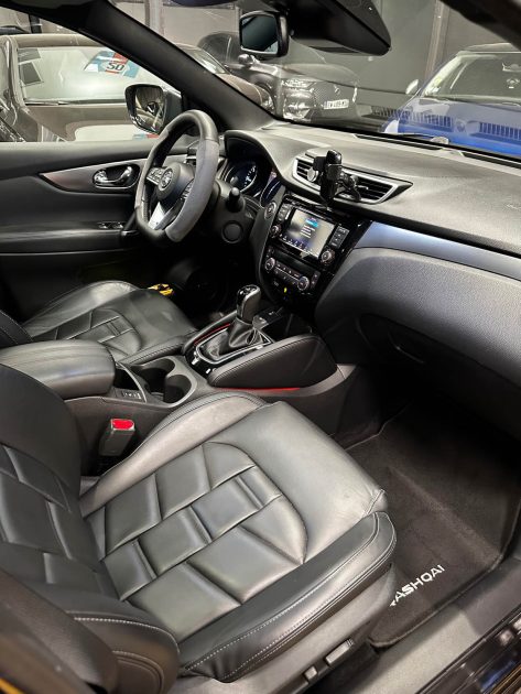 MAGNIFIQUE NISSAN QASHQAI TEKNA + 1.5 DCI 116 CH (APPLE CARPLAY, TOIT PANORAMIQUE, SONO BOSE)