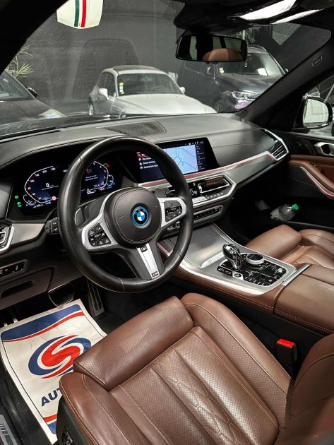 MAGNIFIQUE BMW X5 PACK M SPORT 3.0 45e 394 CH (FULL SUIVI BMW, TOIT OUVRANT, SIÈGES CHAUFFANTS)