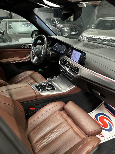 MAGNIFIQUE BMW X5 PACK M SPORT 3.0 45e 394 CH (FULL SUIVI BMW, TOIT OUVRANT, SIÈGES CHAUFFANTS)