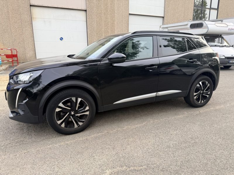 PEUGEOT 2008 II 1.2 ESSENCE 130 ch BOITE AUTO