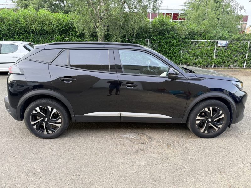PEUGEOT 2008 II 1.2 ESSENCE 130 ch BOITE AUTO