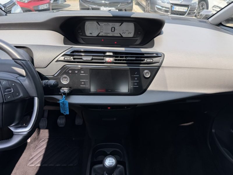 CITROEN C4 PICASSO II LIVE 1.2 TURBO 110 Cv 5 PLACES / 61 400 Kms CRIT AIR 1 - GARANTIE 1 AN