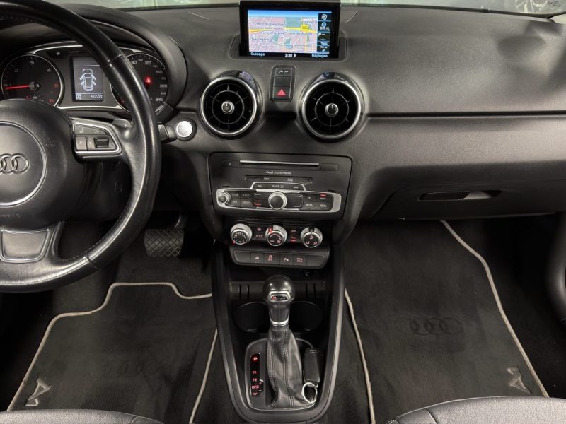 AUDI A1 PHASE 2 SPORTBACK S-LINE 1.6 TDI 116 Cv 5 PORTES / BOITE AUTO INTERIEUR CUIR - GARANTIE 1 AN