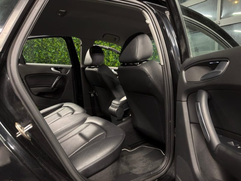 AUDI A1 PHASE 2 SPORTBACK S-LINE 1.6 TDI 116 Cv 5 PORTES / BOITE AUTO INTERIEUR CUIR - GARANTIE 1 AN