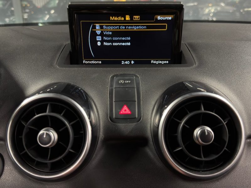 AUDI A1 PHASE 2 SPORTBACK S-LINE 1.6 TDI 116 Cv 5 PORTES / BOITE AUTO INTERIEUR CUIR - GARANTIE 1 AN
