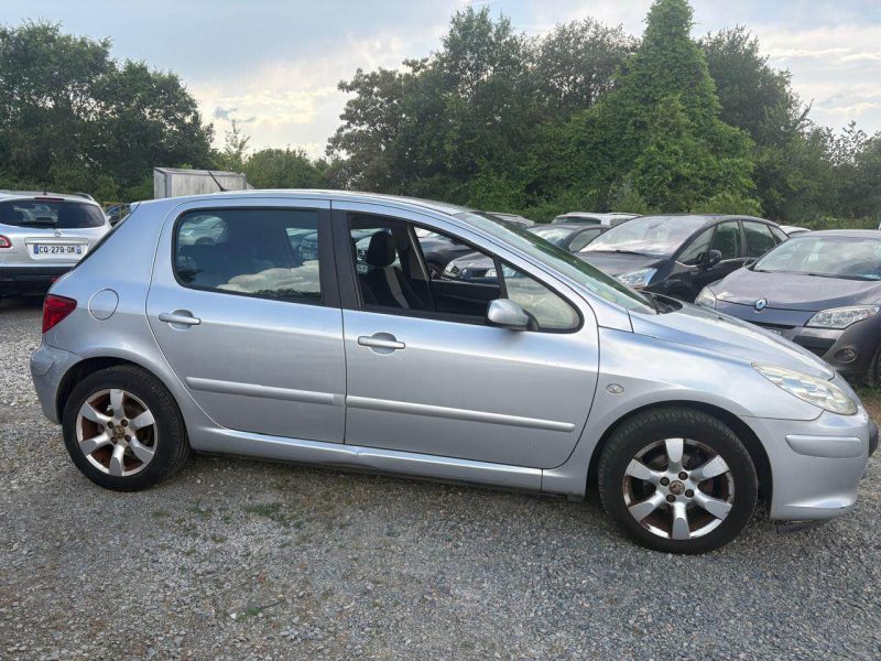 PEUGEOT 307 1.6E 16V 110cv  CONFORT PACK garantie 12 mois