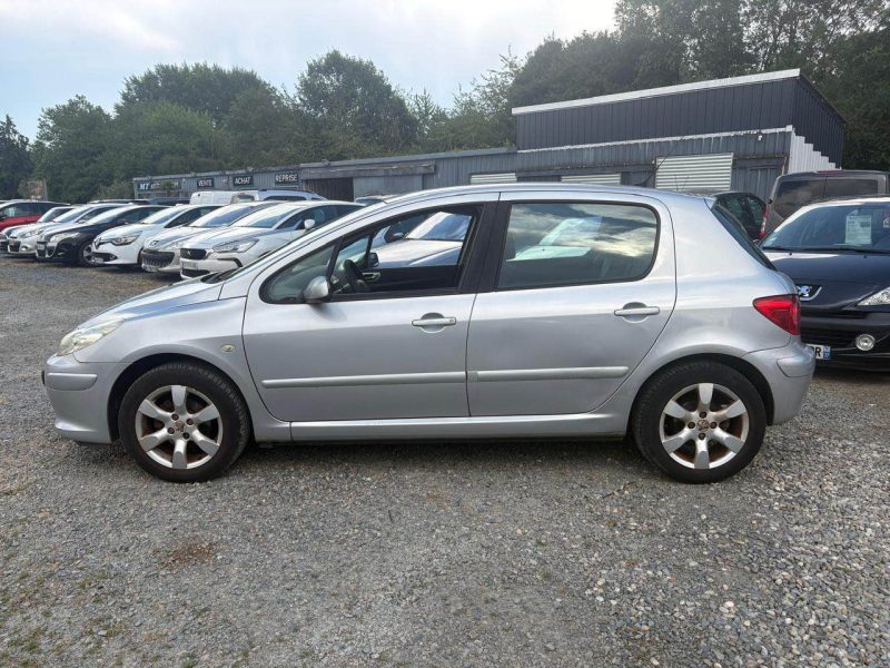 PEUGEOT 307 1.6E 16V 110cv  CONFORT PACK garantie 12 mois