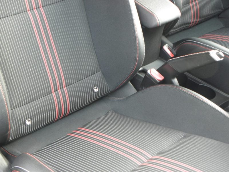 RENAULT CLIO V 1.0 TCE 100CH RS LINE / 5CV 2020