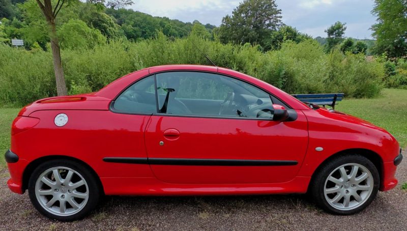 PEUGEOT 206 CC 2.0 16v PLATINIUM 