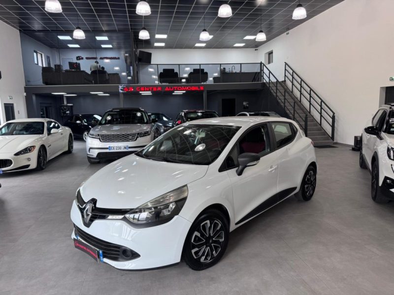 RENAULT CLIO IV 1.5 DCI 5 PLACES / 1 ERE MAIN 