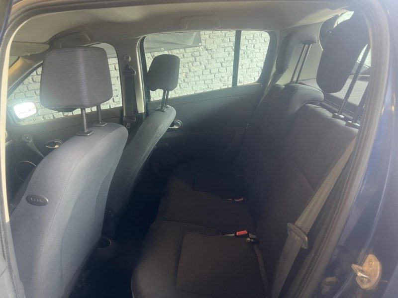 RENAULT CLIO III CONFORT DYNAMIQUE 1.5DCI 70 