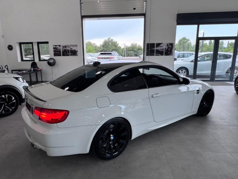 BMW M3 E92 COUPE V8 420 cv Ph 2 LCI  / REPRISE POSSIBLE 