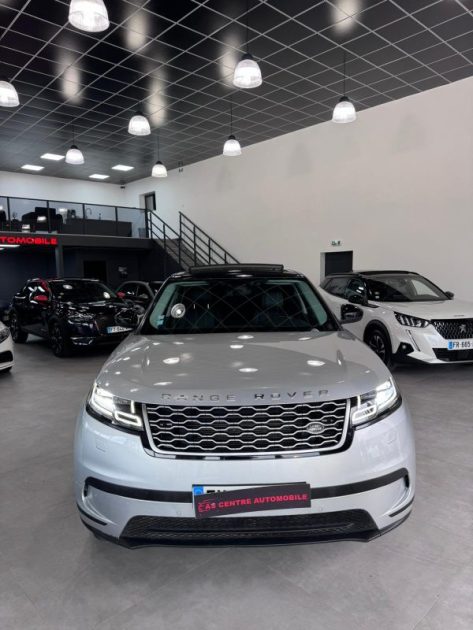 LAND ROVER VELAR 240cv R DYNAMIC / 120 000 Km / TOIT PANORAMIQUE OUVRANT /GARANTIE 12 MOIS 