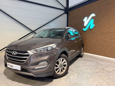 HYUNDAI TUCSON - 1.7 CRDI - 2015 - 160000 km - Boite manuelle - Radar de recul - Attelage