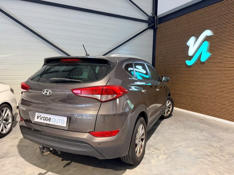 HYUNDAI TUCSON - 1.7 CRDI - 2015 - 160000 km - Boite manuelle - Radar de recul - Attelage