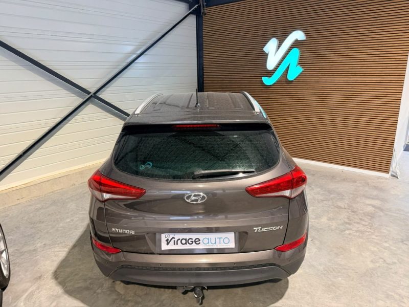 HYUNDAI TUCSON - 1.7 CRDI - 2015 - 160000 km - Boite manuelle - Radar de recul - Attelage