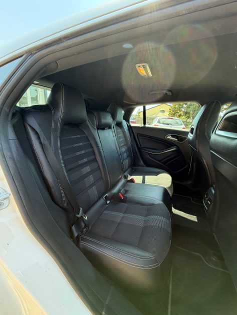 MERCEDES CLA SENSATION 2016