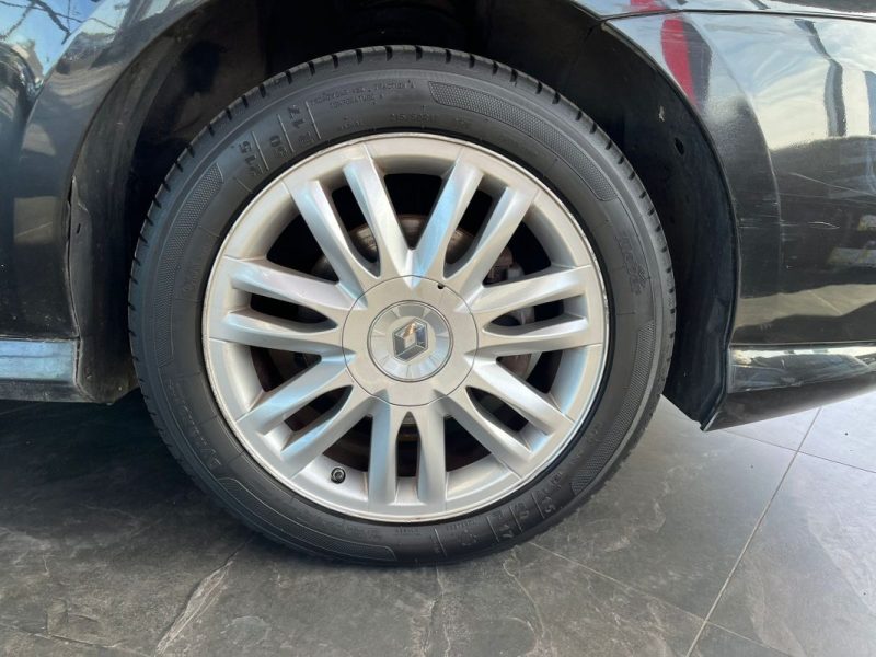 🚗 RENAULT LAGUNA III 1.5 DCI 110ch ⚙️ INITIALE ♨️ Sièges chauffants 📱 Bluetooth