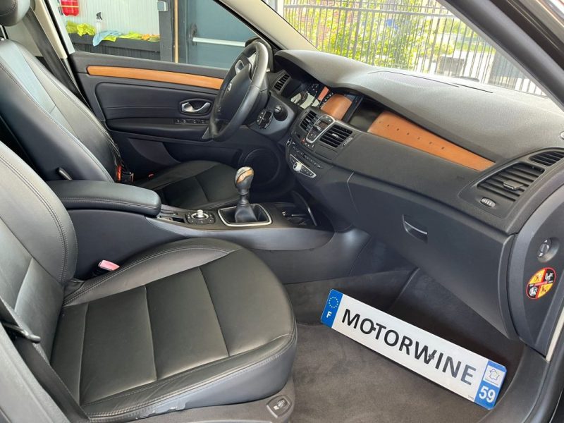 🚗 RENAULT LAGUNA III 1.5 DCI 110ch ⚙️ INITIALE ♨️ Sièges chauffants 📱 Bluetooth