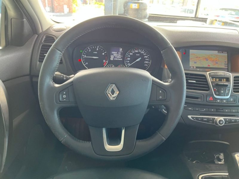 🚗 RENAULT LAGUNA III 1.5 DCI 110ch ⚙️ INITIALE ♨️ Sièges chauffants 📱 Bluetooth
