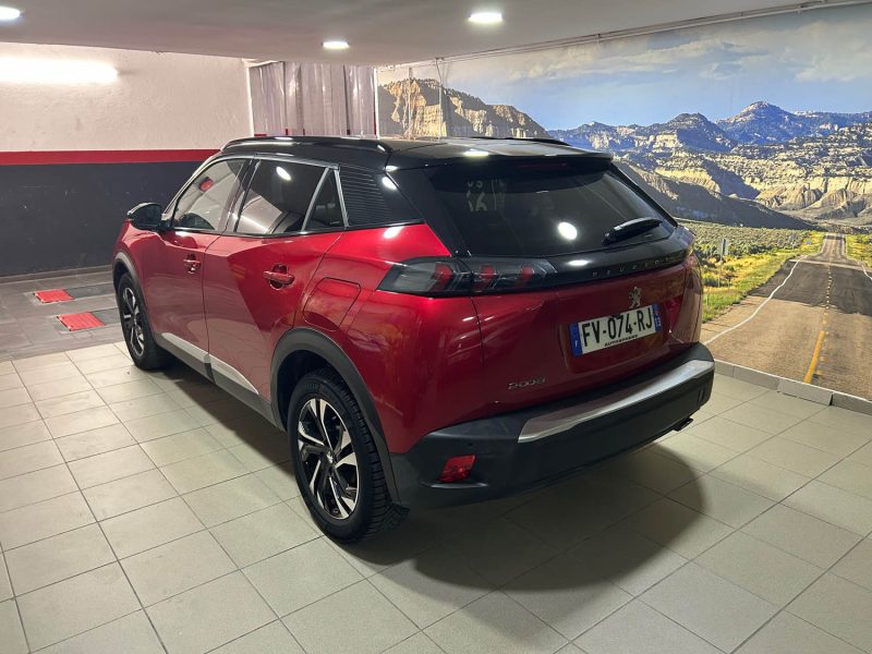 PEUGEOT 2008 II 1.5 BLUE HDI 100 GT LINE 12/2020 PRIX HT : 9990 € PRIX TTC : 11990 €