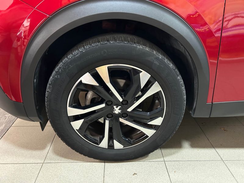 PEUGEOT 2008 II 1.5 BLUE HDI 100 GT LINE 12/2020 PRIX HT : 9990 € PRIX TTC : 11990 €
