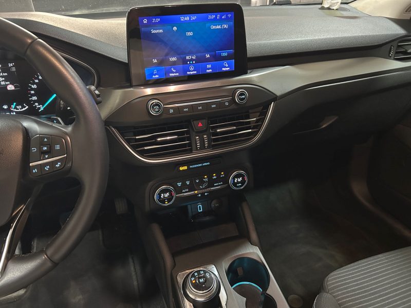 FORD FOCUS IV SW 1.0 ECOBOOST 125 TREND BUSINESS BA 03/2020 PRIX HT : 7490 € PRIX TTC : 8990 €