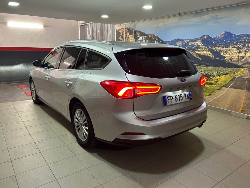 FORD FOCUS IV SW 1.0 ECOBOOST 125 TREND BUSINESS BA 03/2020 PRIX HT : 7490 € PRIX TTC : 8990 €
