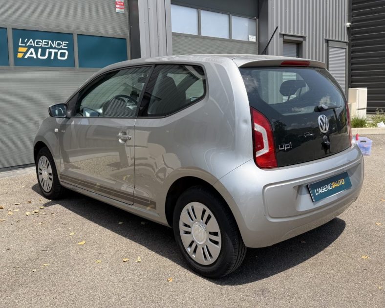VOLKSWAGEN UP! 1.0 60 CLUB - Boite Automatique - CLIMATISATION - CONTROLE TECHNIQUE à jour