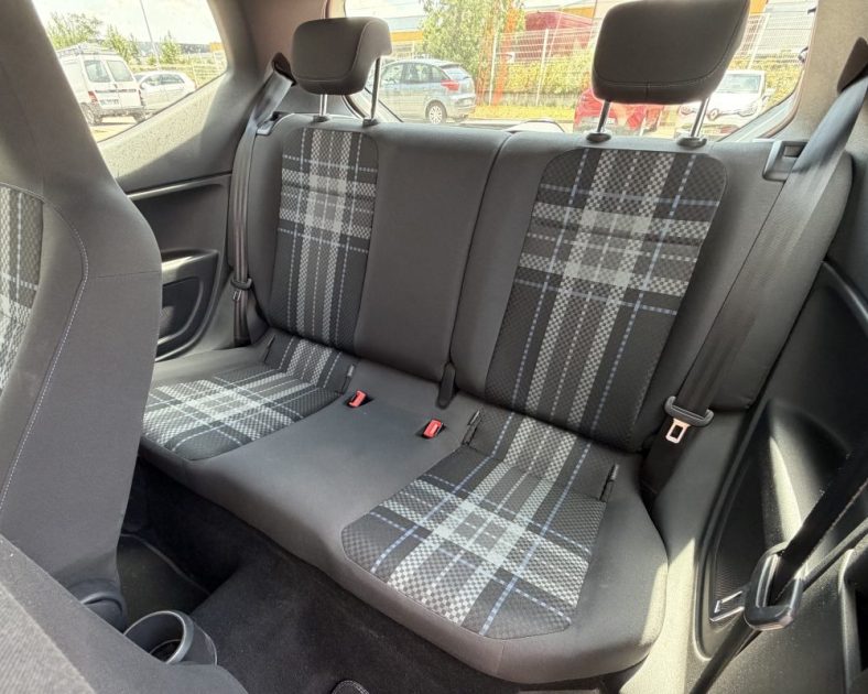 VOLKSWAGEN UP! 1.0 60 CLUB - Boite Automatique - CLIMATISATION - CONTROLE TECHNIQUE à jour