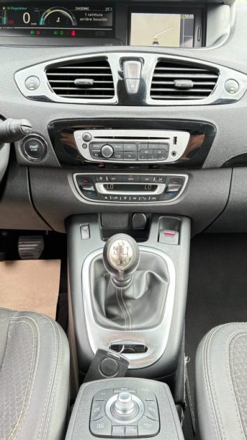 Renault Scenic III 1.6 dCi 130ch Edition Bose Energy GPS CUIR 104000kms