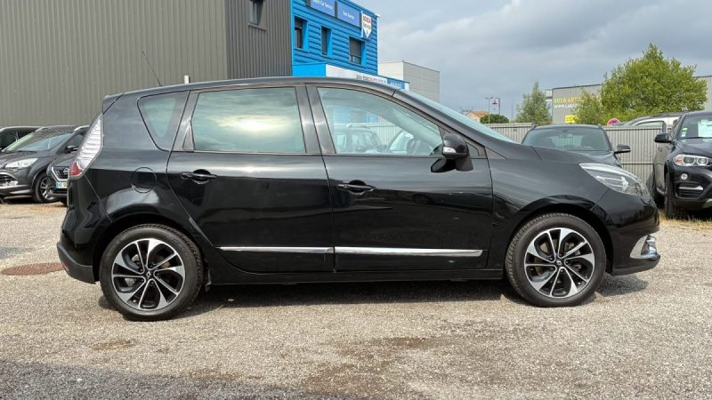 Renault Scenic III 1.6 dCi 130ch Edition Bose Energy GPS CUIR 104000kms
